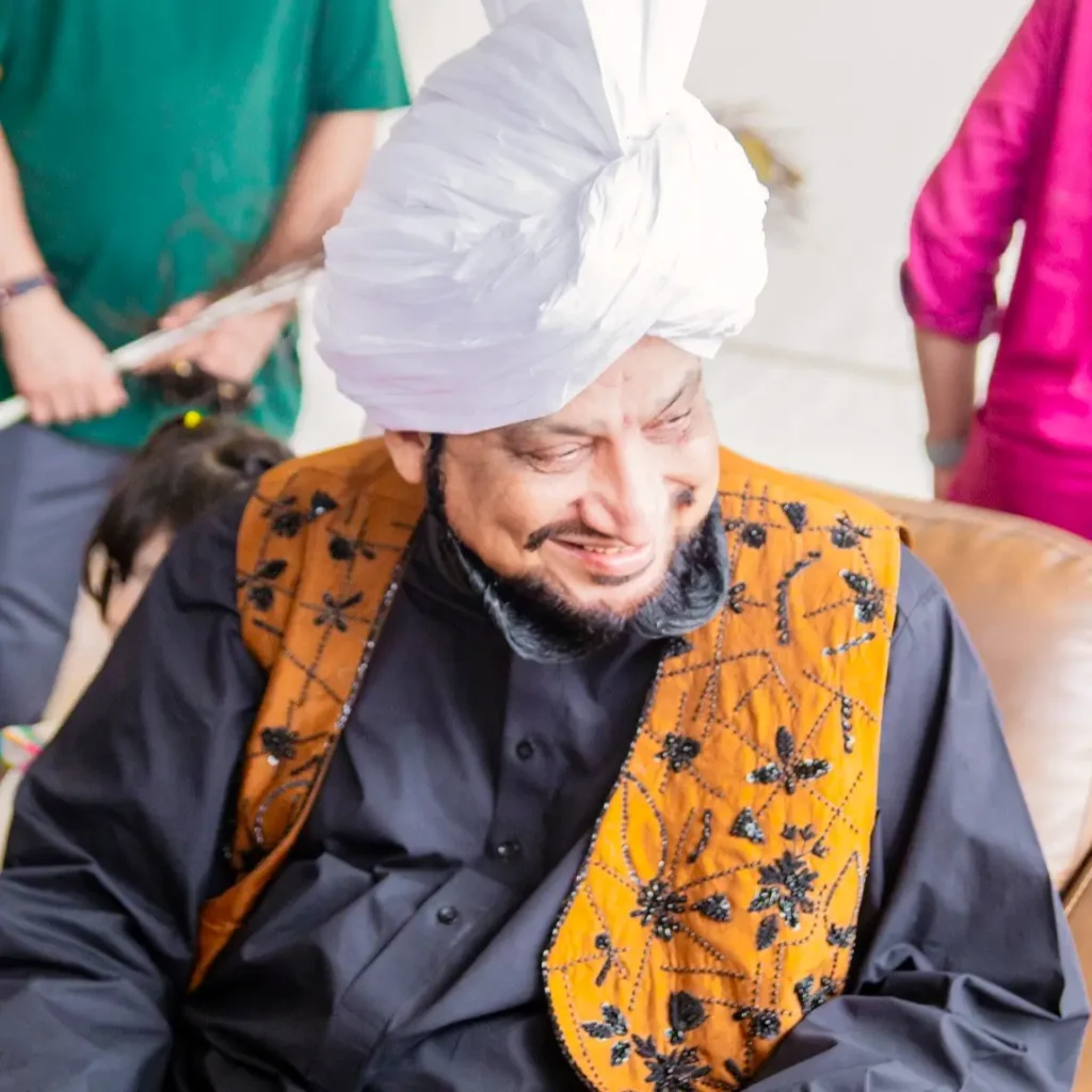 Sultan-ul-Ashiqeen - the embodiment of Divine Oneness